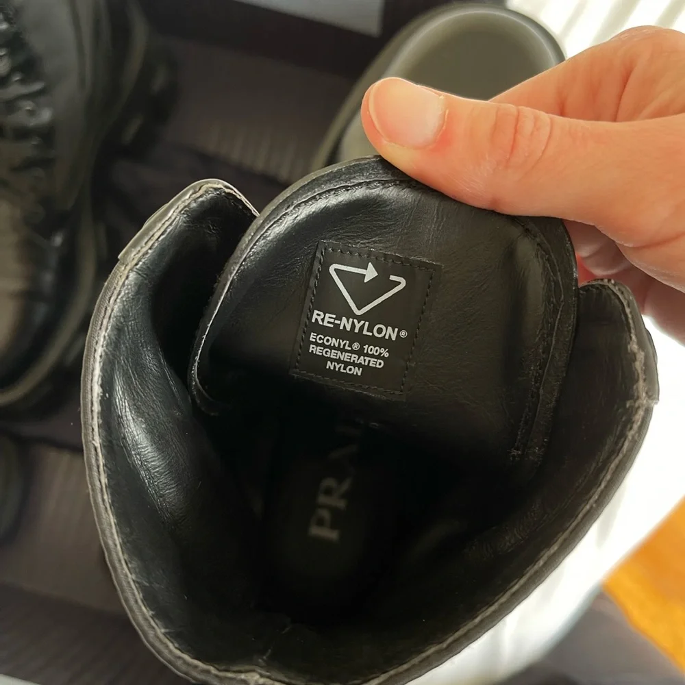 Prada boots with pouch - Picture 7 of 8